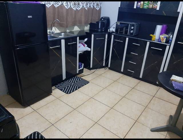 3 BEDROOM HOUSE FOR SALE IN HOWICK WEST